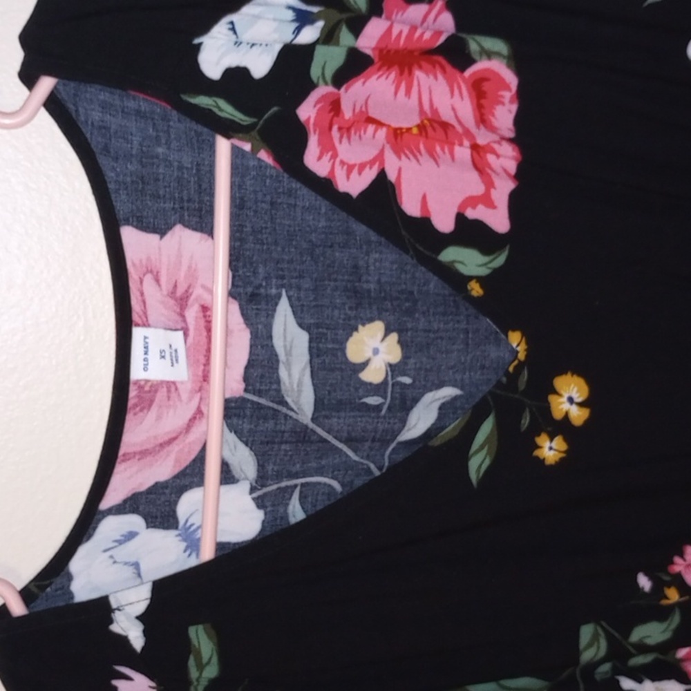 Black Floral XS Old Navy Dress - Picture 3 of 3